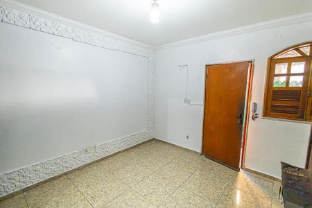 Casa de condomínio para alugar com 149m², 5 quartos e 1 vaga Casa de condomínio para alugar com 149m², 5 quartos e 1 vagaSala