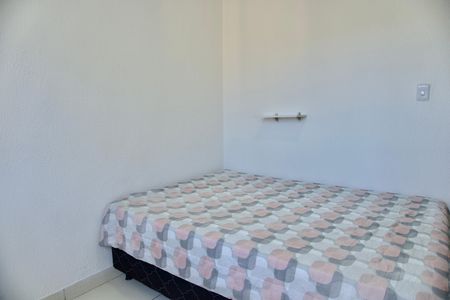 Quarto de kitnet/studio para alugar com 1 quarto, 30m² em João Pinheiro, Belo Horizonte