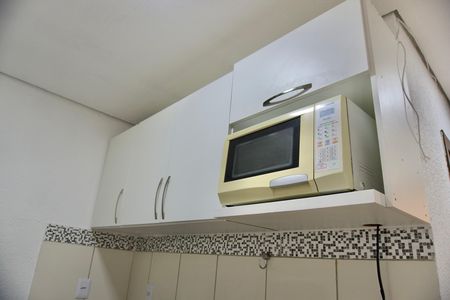 Cozinha - Armários de kitnet/studio para alugar com 1 quarto, 30m² em João Pinheiro, Belo Horizonte