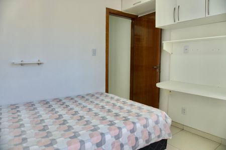 Kitnet/Studio para alugar com 1 quarto, 30m² em João Pinheiro, Belo Horizonte
