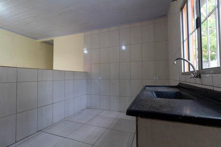 Sala e Cozinha de casa de condomínio para alugar com 2 quartos, 48m² em São Miguel Paulista, São Paulo