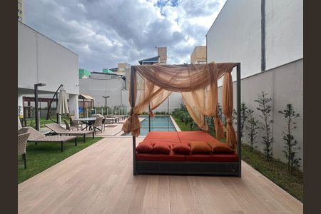 Apartamento para alugar com 68m², 2 quartos e 1 vaga Apartamento para alugar com 68m², 2 quartos e 1 vagaÁrea comum - Piscina