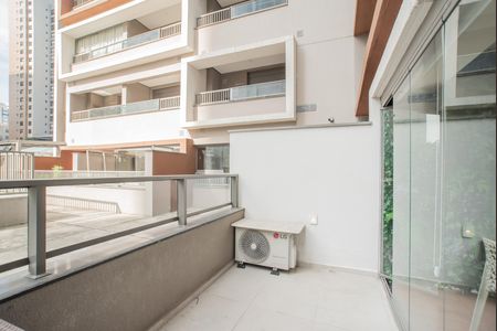 Studio para alugar com 37m², 1 quarto e sem vaga Studio para alugar com 37m², 1 quarto e sem vagaVaranda