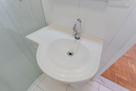 Apartamento para alugar com 41m², 1 quarto e sem vaga Apartamento para alugar com 41m², 1 quarto e sem vagaBanheiro