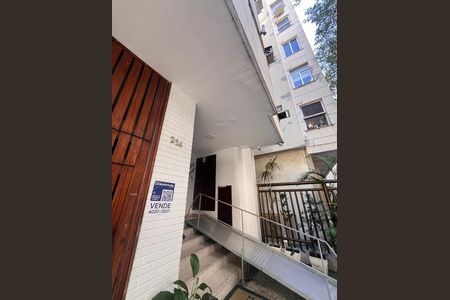 Placa  de kitnet/studio à venda com 1 quarto, 34m² em Copacabana, Rio de Janeiro