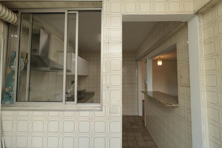 Apartamento para alugar com 65m², 2 quartos e 1 vagaÁrea de Serviço