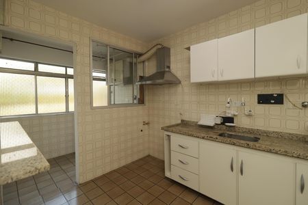 Apartamento para alugar com 65m², 2 quartos e 1 vagaCozinha