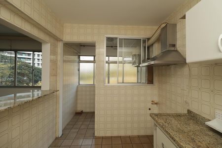 Apartamento para alugar com 65m², 2 quartos e 1 vagaCozinha