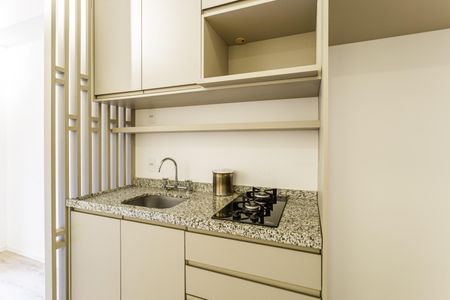 Cozinha de apartamento para alugar com 1 quarto, 32m² em Indianópolis, São Paulo