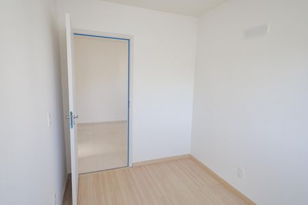 Quarto 1 de apartamento para alugar com 2 quartos, 45m² em Campo Grande, Rio de Janeiro