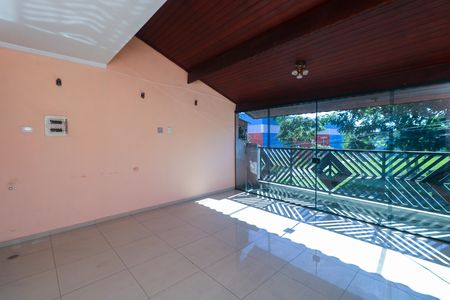 Varanda da Sala de casa para alugar com 3 quartos, 276m² em Jardim Marek, Santo André