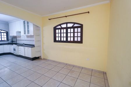 Casa para alugar com 276m², 3 quartos e 4 vagas Casa para alugar com 276m², 3 quartos e 4 vagasSala de Jantar