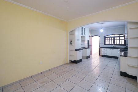 Casa para alugar com 276m², 3 quartos e 4 vagas Casa para alugar com 276m², 3 quartos e 4 vagasSala de Jantar