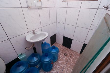 Casa para alugar com 276m², 3 quartos e 4 vagas Casa para alugar com 276m², 3 quartos e 4 vagasLavabo - Garagem