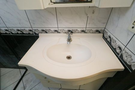 Casa para alugar com 276m², 3 quartos e 4 vagas Casa para alugar com 276m², 3 quartos e 4 vagasBanheiro
