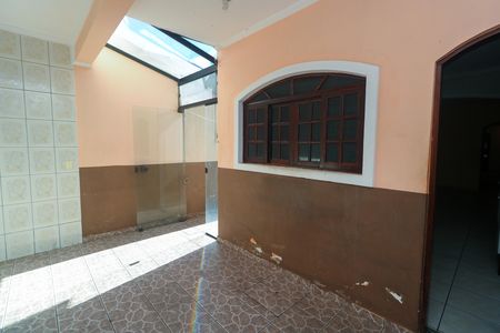 Casa para alugar com 276m², 3 quartos e 4 vagas Casa para alugar com 276m², 3 quartos e 4 vagasÁrea de Serviço - Cozinha