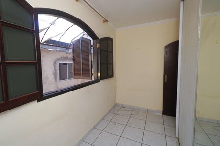Casa para alugar com 276m², 3 quartos e 4 vagas Casa para alugar com 276m², 3 quartos e 4 vagasQuarto 2