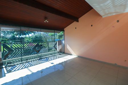 Casa para alugar com 276m², 3 quartos e 4 vagas Casa para alugar com 276m², 3 quartos e 4 vagasVaranda da Sala