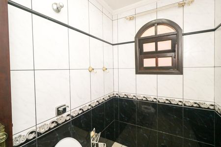 Casa para alugar com 276m², 3 quartos e 4 vagas Casa para alugar com 276m², 3 quartos e 4 vagasLavabo
