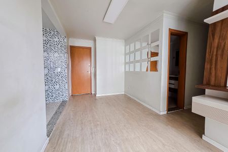Sala de apartamento para alugar com 2 quartos, 50m² em Utinga, Santo André