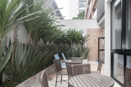 Studio para alugar com 30m², 1 quarto e 1 vagaÁrea comum - Piscina