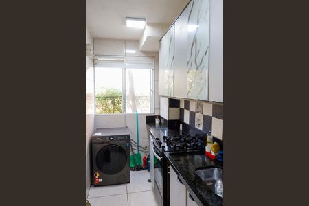 Cozinha de apartamento para alugar com 2 quartos, 45m² em Jardim Boa Vista (zona Oeste), Osasco