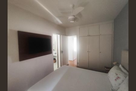 Apartamento para alugar com 200m², 3 quartos e 1 vaga Apartamento para alugar com 200m², 3 quartos e 1 vagaQuarto