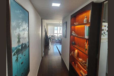 Apartamento para alugar com 200m², 3 quartos e 1 vaga Apartamento para alugar com 200m², 3 quartos e 1 vagaSala