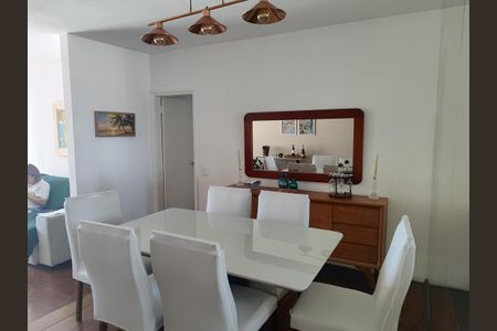 Apartamento para alugar com 200m², 3 quartos e 1 vaga Apartamento para alugar com 200m², 3 quartos e 1 vagaSala
