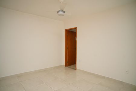 Casa para alugar com 62m², 1 quarto e 2 vagas Casa para alugar com 62m², 1 quarto e 2 vagasSala
