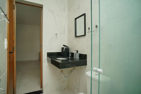 Casa para alugar com 62m², 1 quarto e 2 vagas Casa para alugar com 62m², 1 quarto e 2 vagasBanheiro
