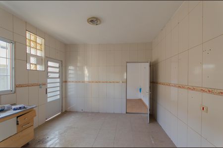 Cozinha de casa à venda com 2 quartos, 200m² em Vila Dom Pedro I, São Paulo