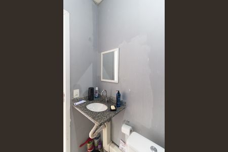 Apartamento à venda com 36m², 2 quartos e sem vaga Apartamento à venda com 36m², 2 quartos e sem vagaBanheiro