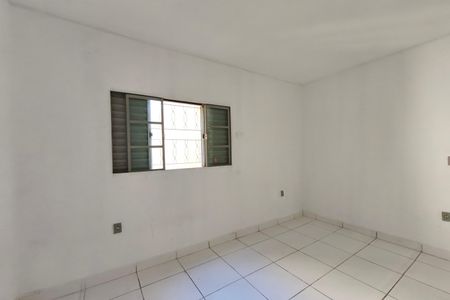 Casa para alugar com 50m², 1 quarto e 1 vaga Casa para alugar com 50m², 1 quarto e 1 vagaQuarto