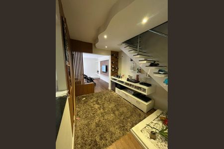Casa à venda com 3 quartos, 250m² em Aricanduva, São Paulo