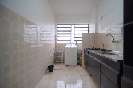 Cozinha de apartamento para alugar com 2 quartos, 52m² em Centro, São Leopoldo