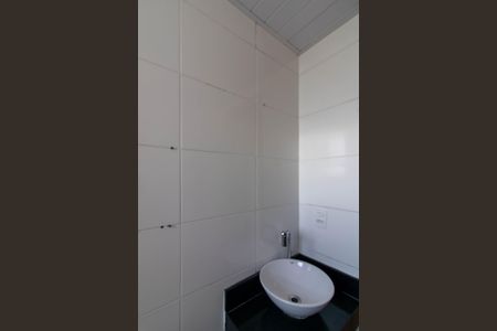 Apartamento para alugar com 38m², 2 quartos e 1 vaga Apartamento para alugar com 38m², 2 quartos e 1 vagaBanheiro