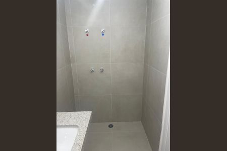 Banheiro  de apartamento para alugar com 2 quartos, 70m² em Vila Santa Catarina, São Paulo