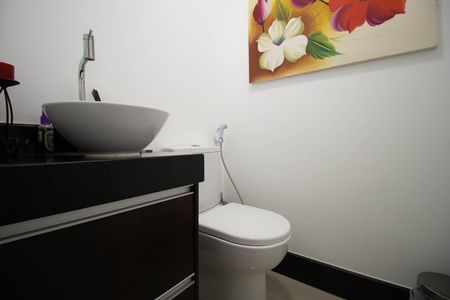 Apartamento à venda com 105m², 3 quartos e 3 vagas Apartamento à venda com 105m², 3 quartos e 3 vagasLavabo