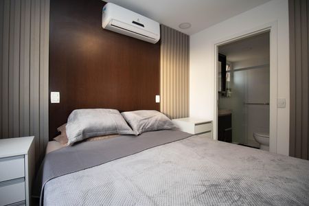 Apartamento à venda com 105m², 3 quartos e 3 vagas Apartamento à venda com 105m², 3 quartos e 3 vagasSuíte