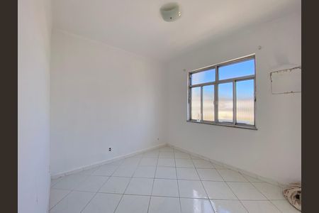 Apartamento para alugar com 71m², 2 quartos e sem vaga
