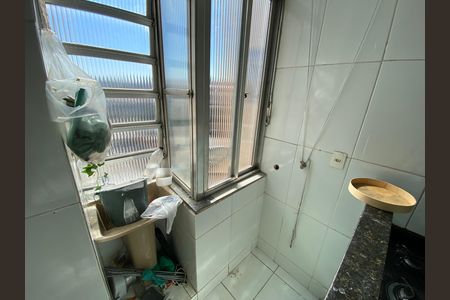Apartamento para alugar com 71m², 2 quartos e sem vaga