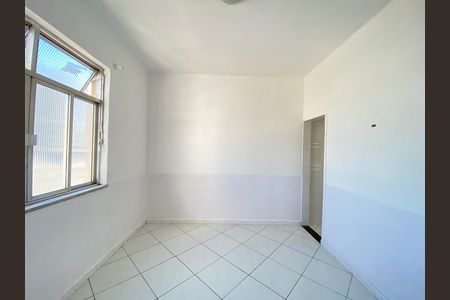 Apartamento para alugar com 71m², 2 quartos e sem vaga