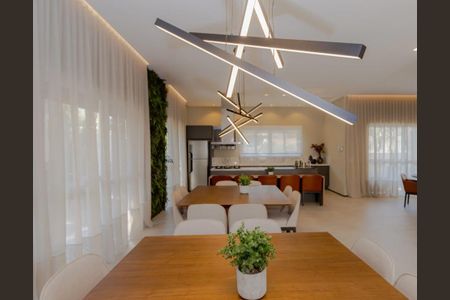 Apartamento à venda com 126m², 4 quartos e 2 vagas Apartamento à venda com 126m², 4 quartos e 2 vagasÁrea comum - Salão de festas