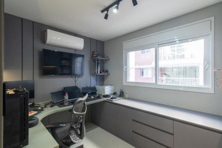 Apartamento à venda com 126m², 4 quartos e 2 vagas Apartamento à venda com 126m², 4 quartos e 2 vagasEscritório