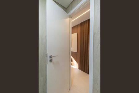 Apartamento à venda com 126m², 4 quartos e 2 vagas Apartamento à venda com 126m², 4 quartos e 2 vagasBanheiro da Suíte