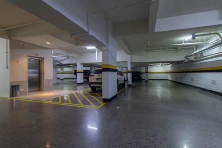 Apartamento à venda com 126m², 4 quartos e 2 vagas Apartamento à venda com 126m², 4 quartos e 2 vagasÁrea externa