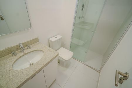Apartamento para alugar com 69m², 3 quartos e 1 vaga Apartamento para alugar com 69m², 3 quartos e 1 vagaBanheiro 1