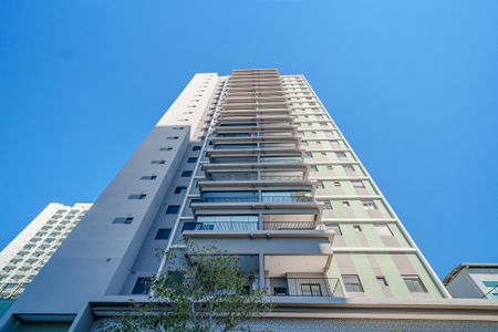 Fachada de apartamento para alugar com 3 quartos, 69m² em Caxingui, São Paulo