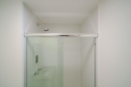 Apartamento para alugar com 69m², 3 quartos e 1 vaga Apartamento para alugar com 69m², 3 quartos e 1 vagaBanheiro 1